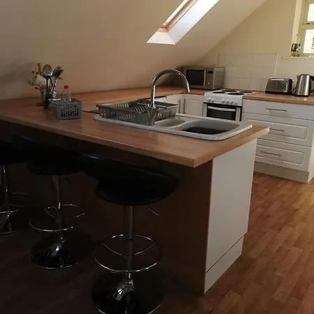 The Crow's Nest Apartment *